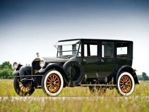 Pierce-Arrow Model 32 Sedan 1920 года